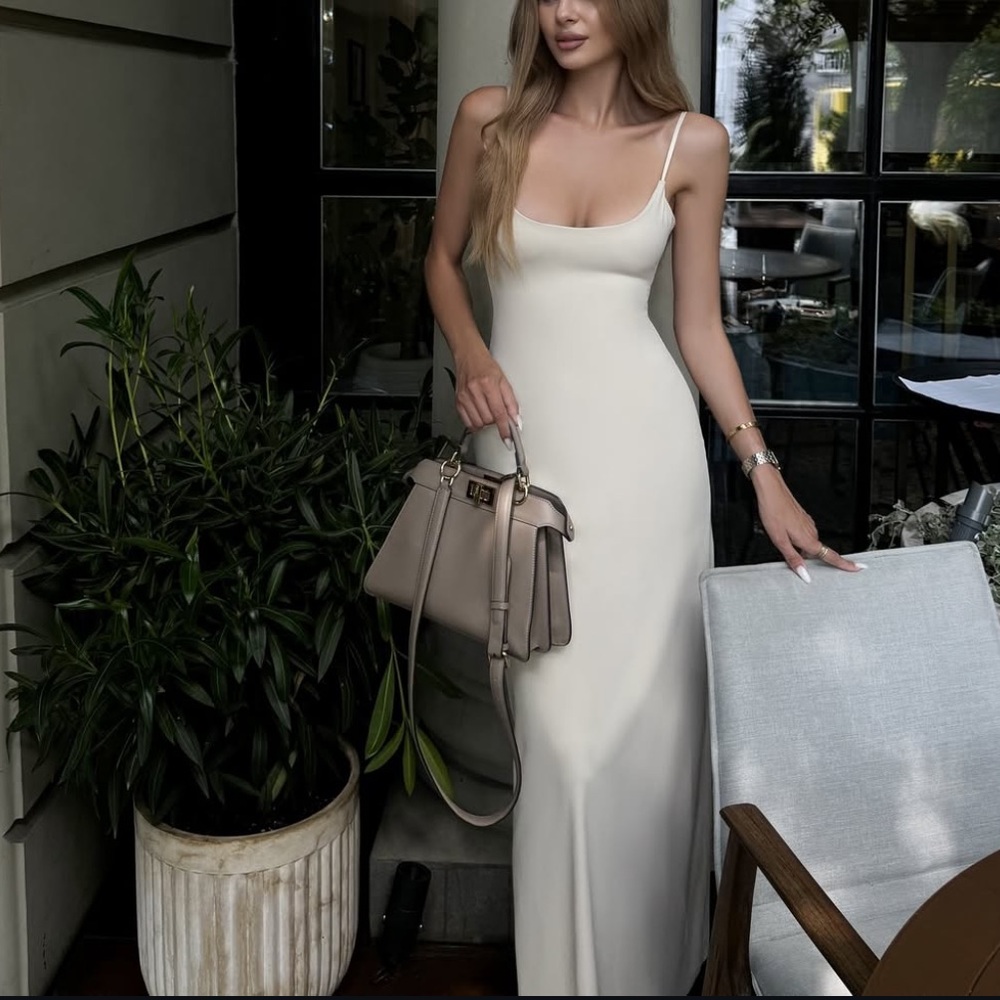 Elegant Cream Maxi Dress
